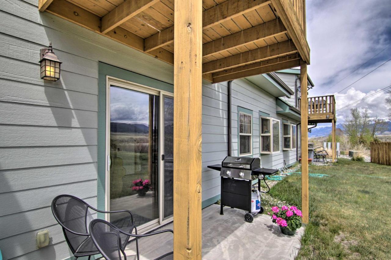 Airy Emigrant Townhome With Sweeping Mtn Views! ภายนอก รูปภาพ