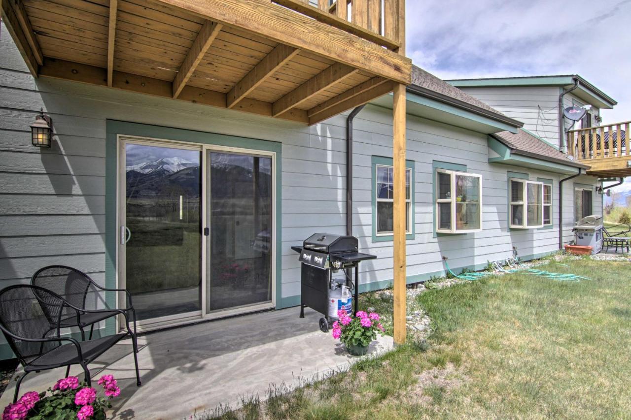 Airy Emigrant Townhome With Sweeping Mtn Views! ภายนอก รูปภาพ
