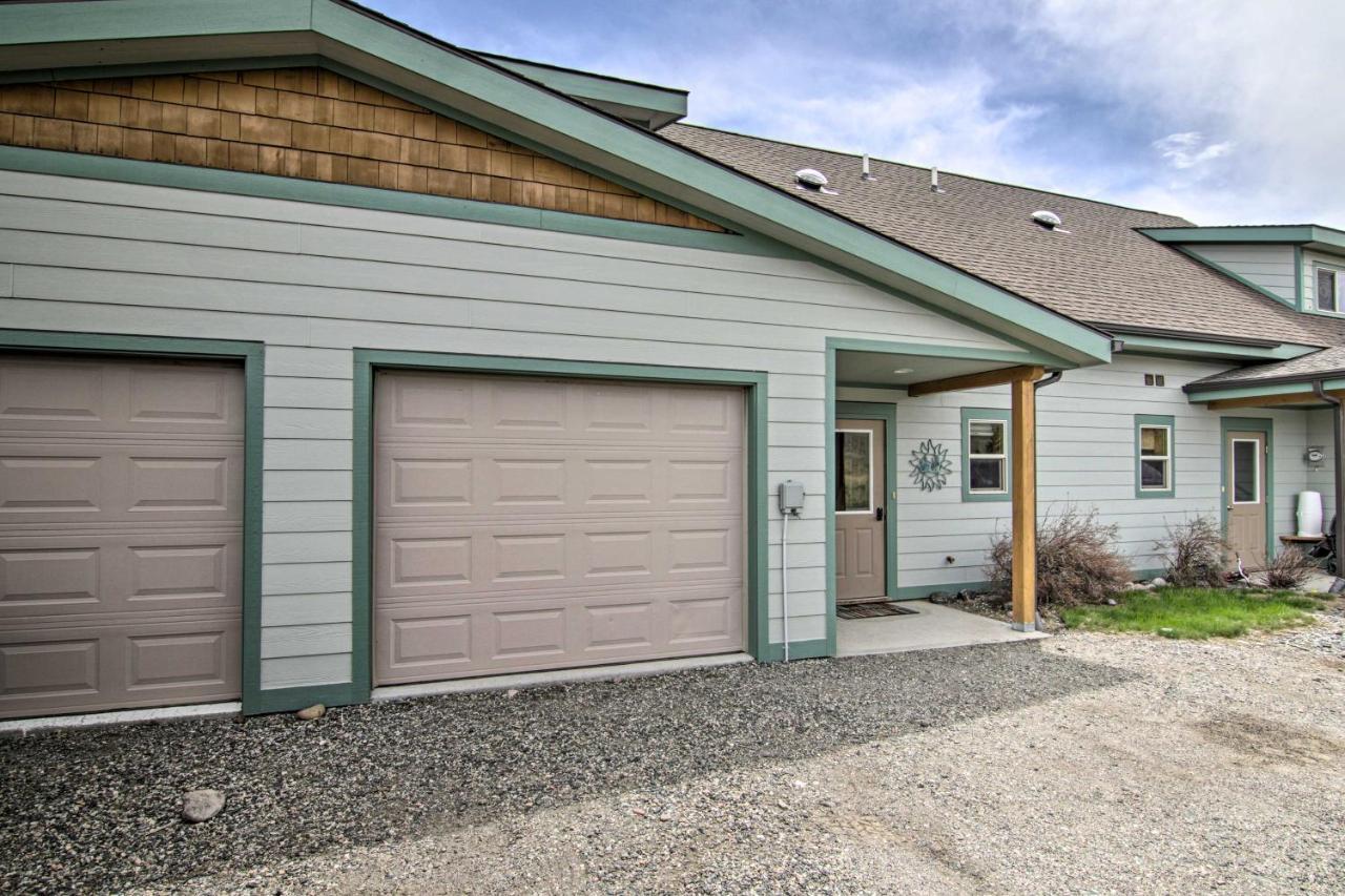 Airy Emigrant Townhome With Sweeping Mtn Views! ภายนอก รูปภาพ